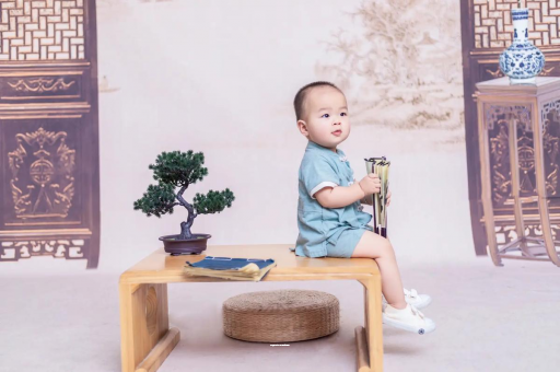 桦甸宝宝眼睛肿是什么原因